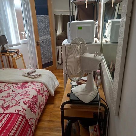 Larchmont Stay Side En Suite With Small Double Bed Leicester Exterior photo